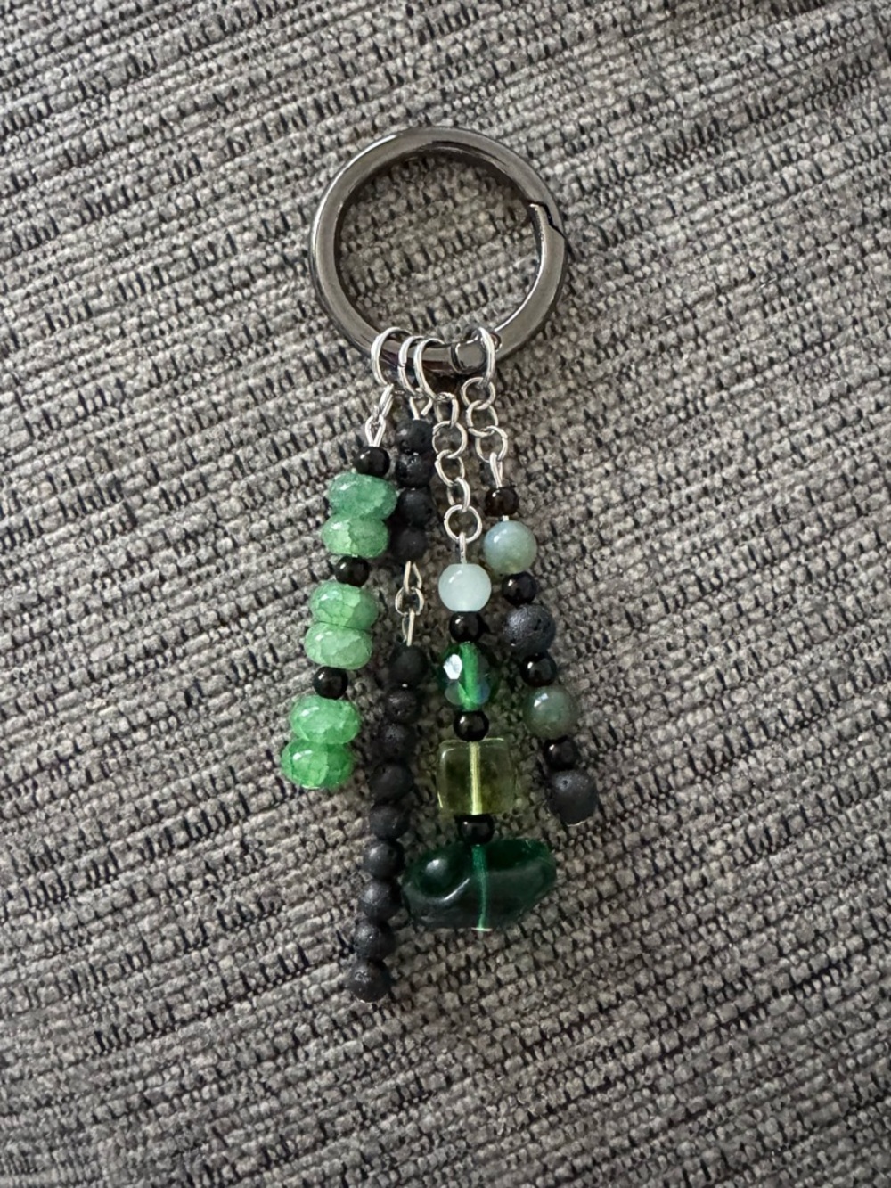 UND Green & Black Hawks Sioux Beaded Bag Charm Keychain Hockey Football Fans